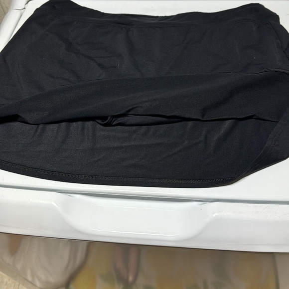 Women's Chlorine Resistant Swim Skirt Swim Bottoms - Picture 6 of 7